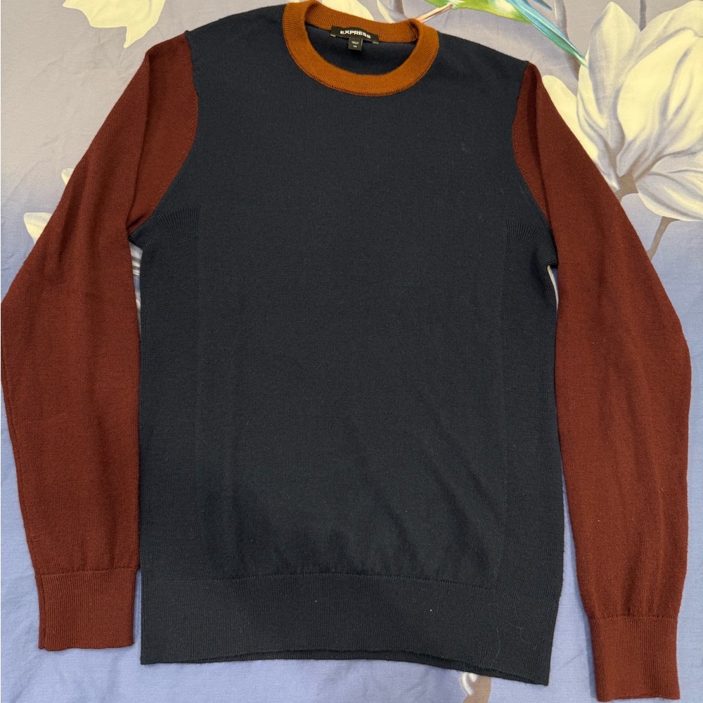 Men's navy, burgundy and brown sweater